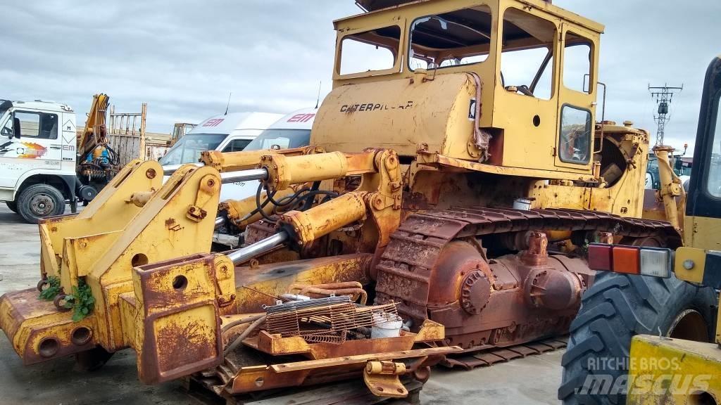 CAT D8K  (POR PIEZAS) Dozers - Tratores rastos