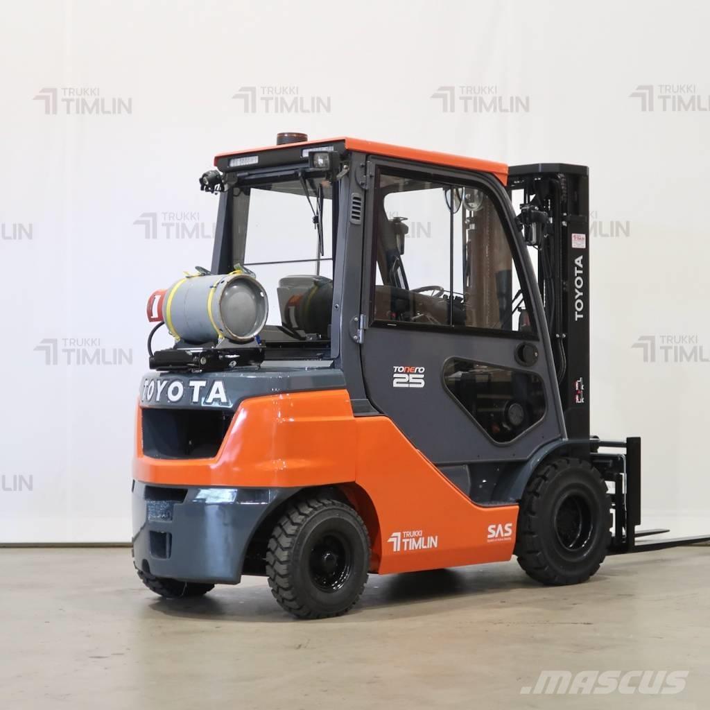 Toyota 02-8FGF25 Empilhadores a gás