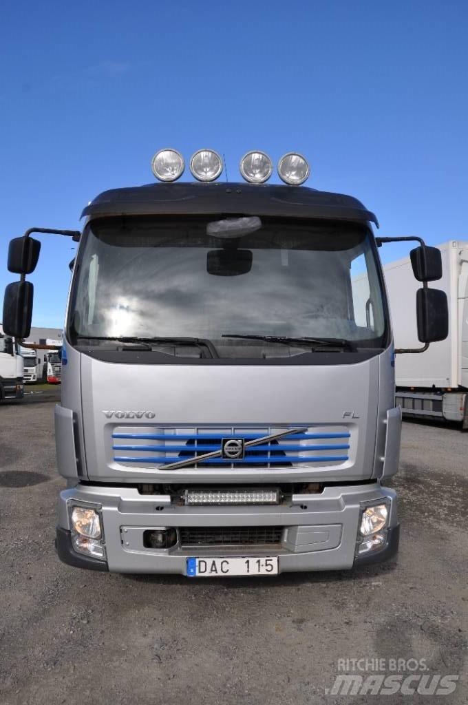 Volvo FL240 4X2 Camiões caixa temperatura controlada