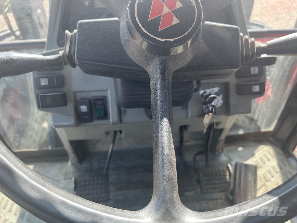 Massey Ferguson 8110 Tratores Agrícolas usados