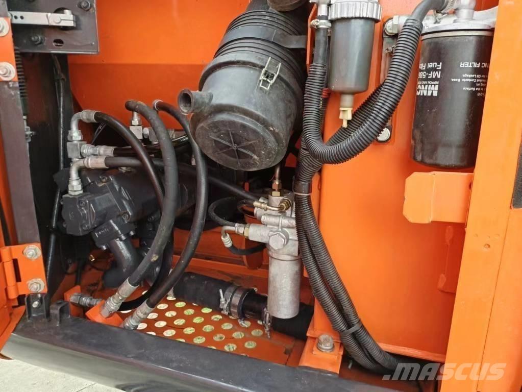 Hitachi ZX70 Mini Escavadoras <7t