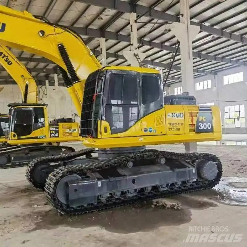 Komatsu PC300-7 Escavadoras de rastos