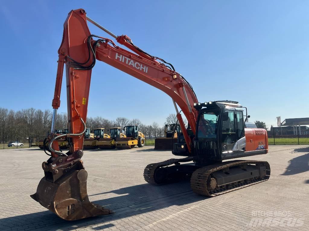 Hitachi ZX 210 LC-6 Escavadoras de rastos