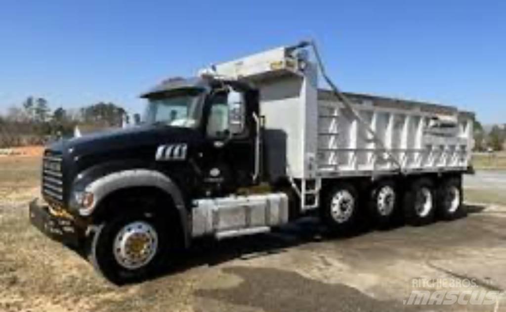 Mack GU 713 Camiões basculantes