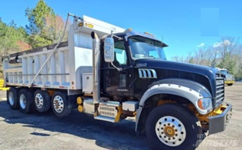 Mack GU 713 Camiões basculantes