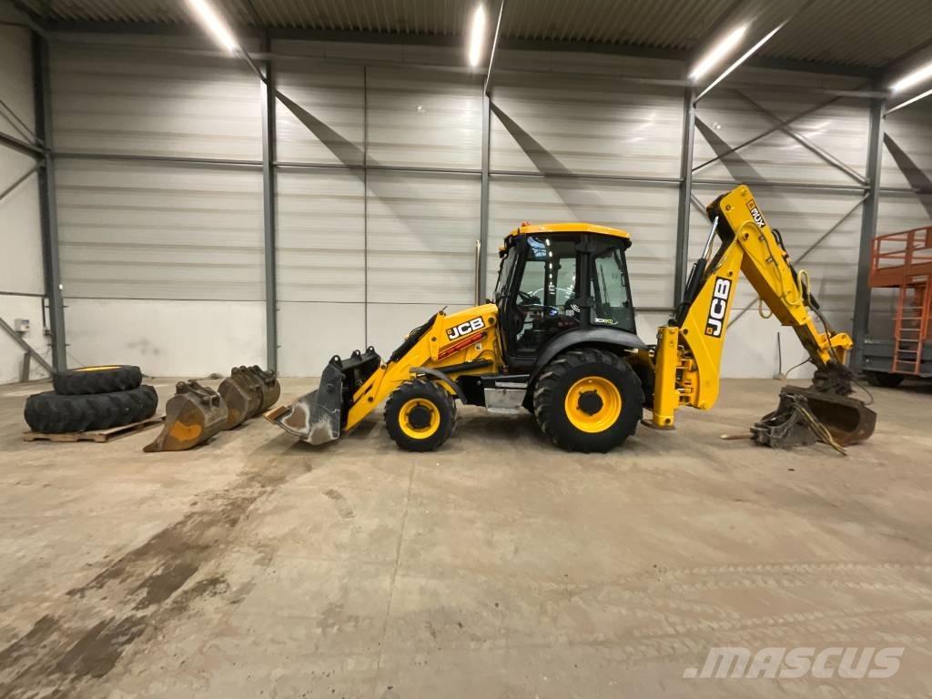 JCB 3 CX 14 LF WM Retroescavadoras