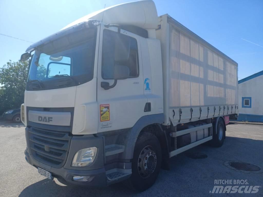 DAF CF 400 Camiões caixa cortinas laterais