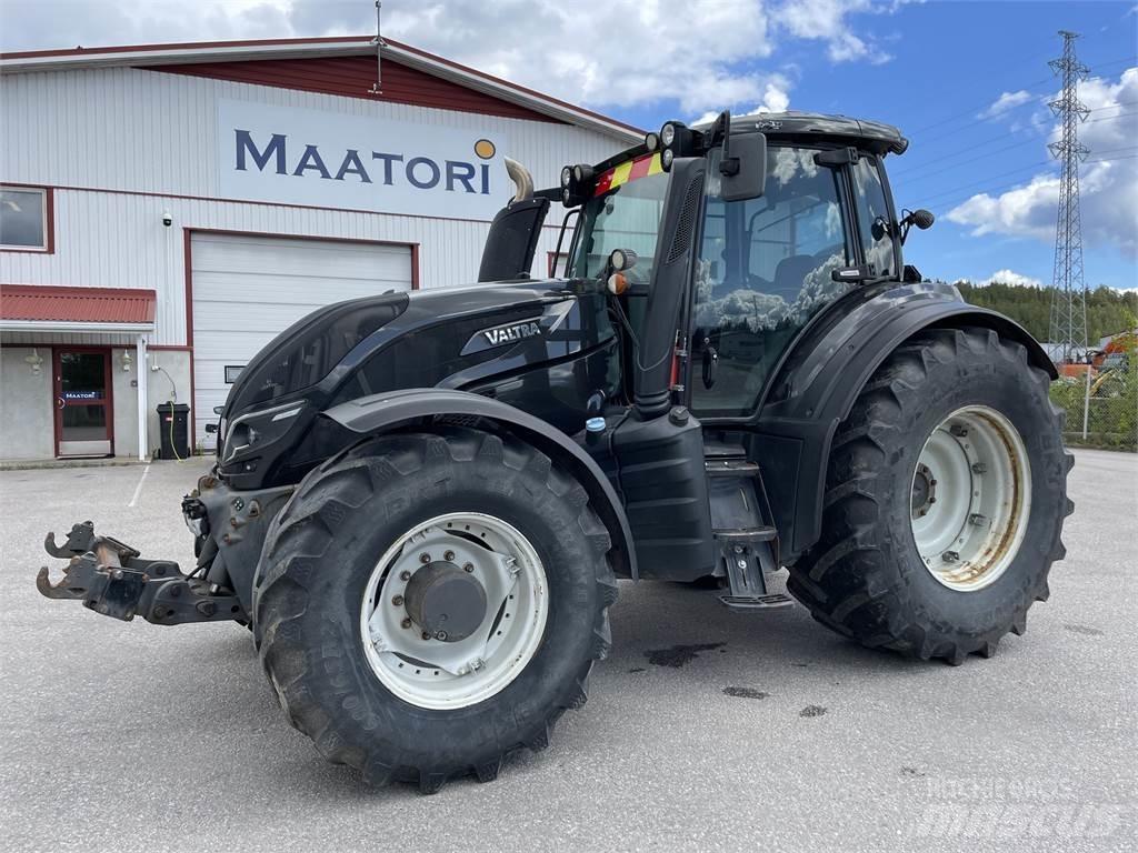 Valtra T234 A Tratores Agrícolas usados