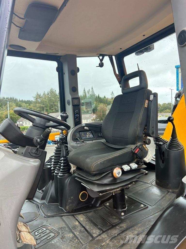 JCB 3CX 81kW / 108 BHP Retroescavadoras