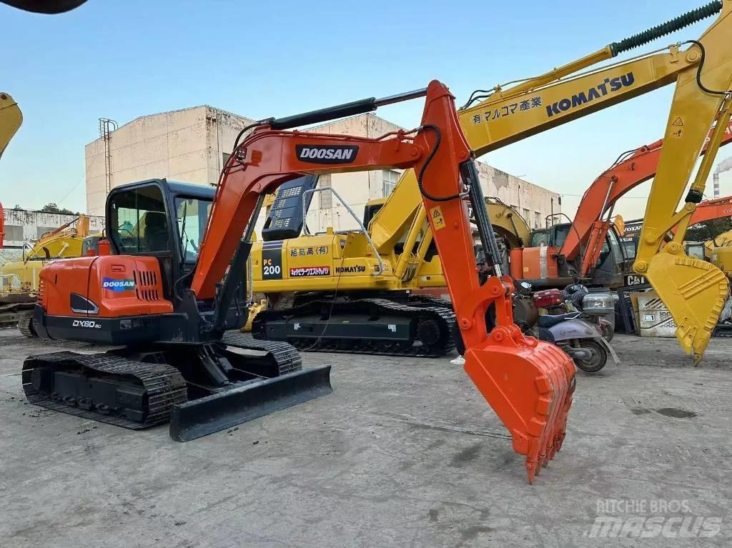 Doosan DX60-9C Mini Escavadoras <7t