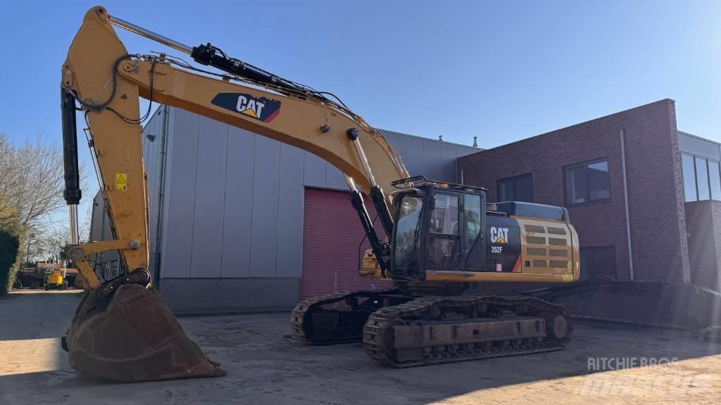 CAT 352 F Escavadoras de rastos