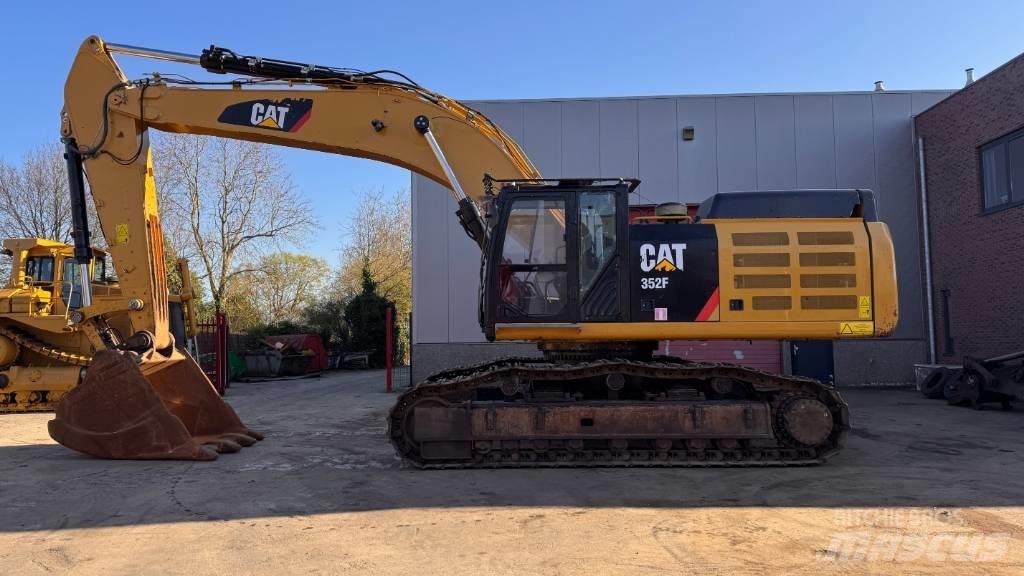 CAT 352 F Escavadoras de rastos