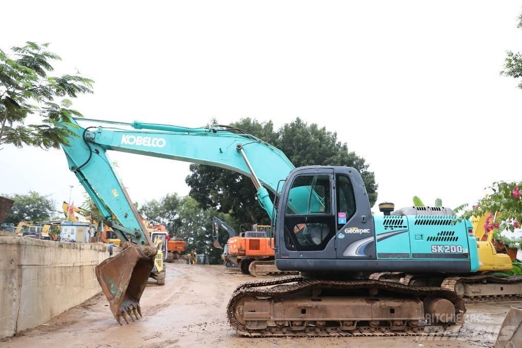 Kobelco SK 200-8 Escavadoras de rastos