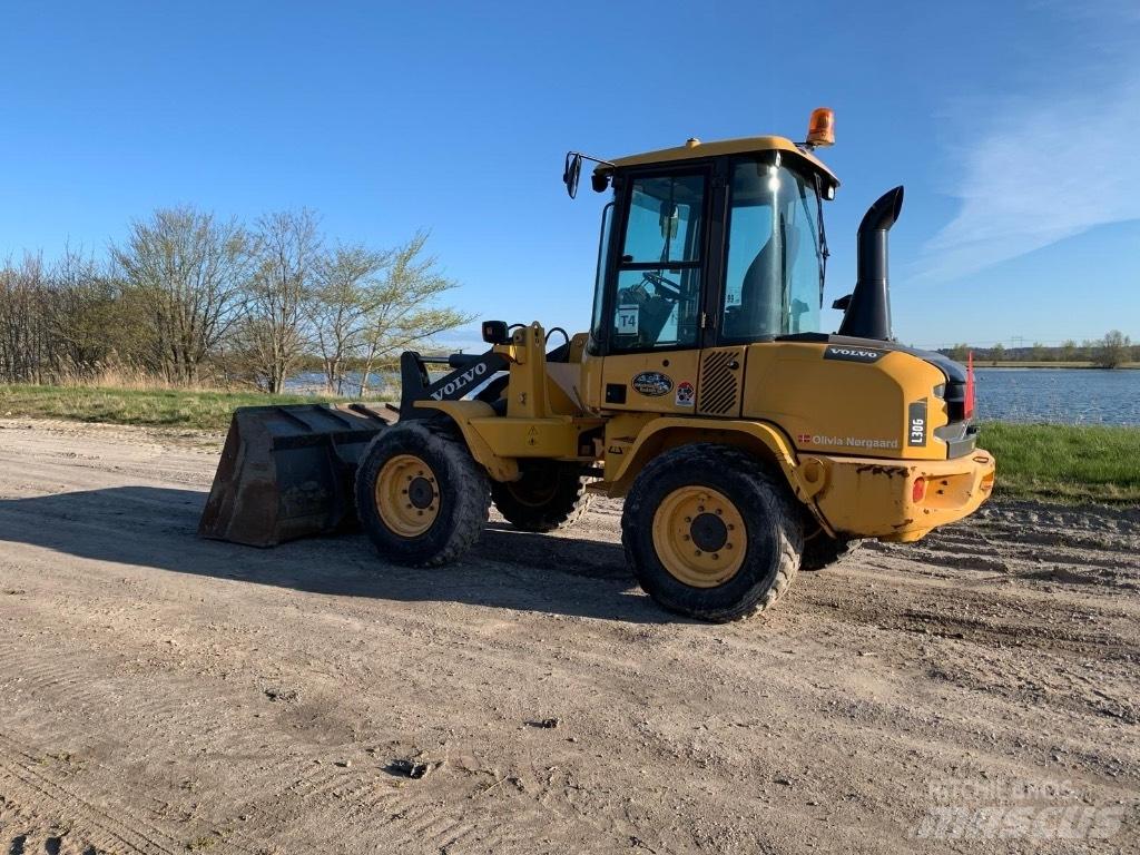 Volvo L 30 G Pás carregadoras de rodas