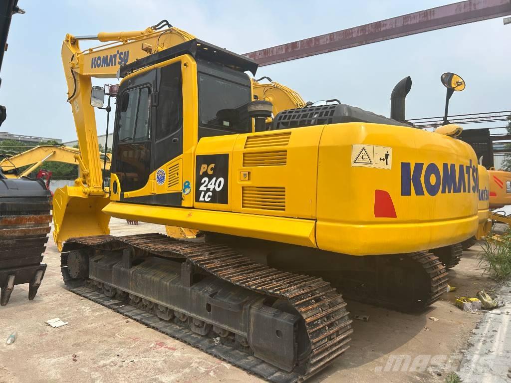 Komatsu PC240LC-8 Escavadoras de rastos