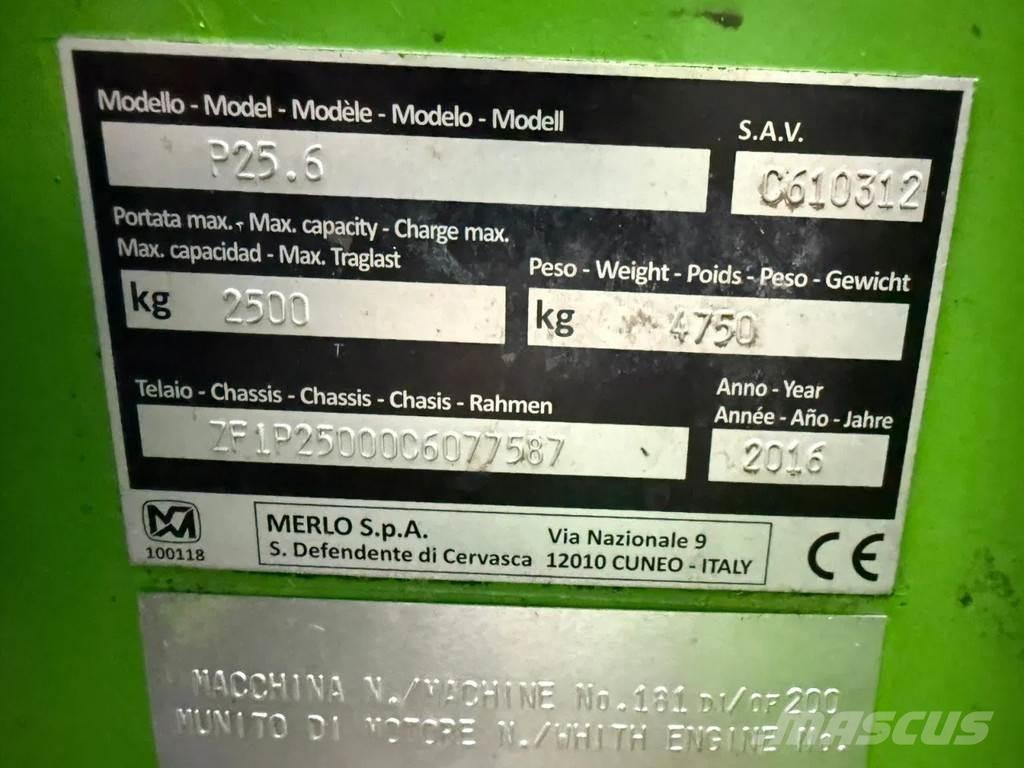 Merlo P25.6 Manipuladores telescópicos