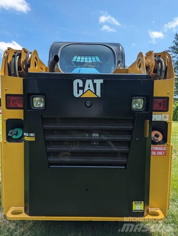 CAT 226 D Carregadoras de direcção deslizante