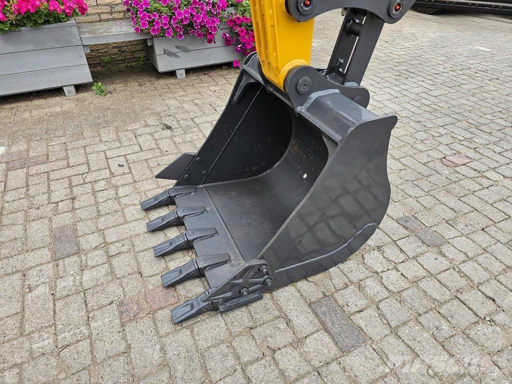 XCMG XE60GA Mini Escavadoras <7t