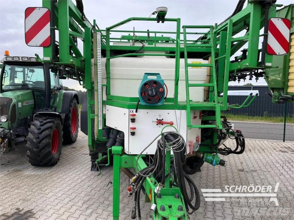 CHD F 5242 Pulverizadores rebocados