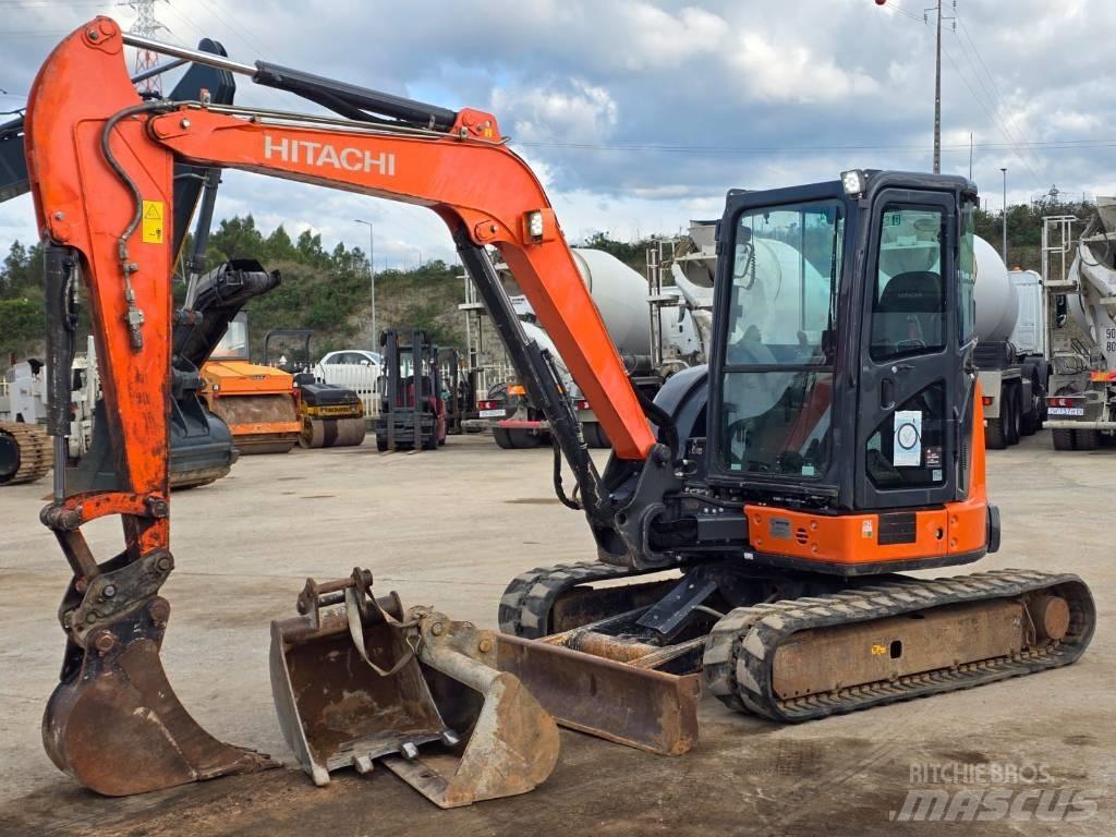 Hitachi ZX55U-5A CLR Mini Escavadoras <7t