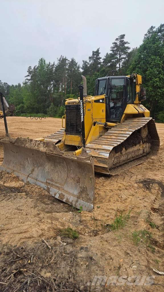CAT D 6 N LGP Dozers - Tratores rastos