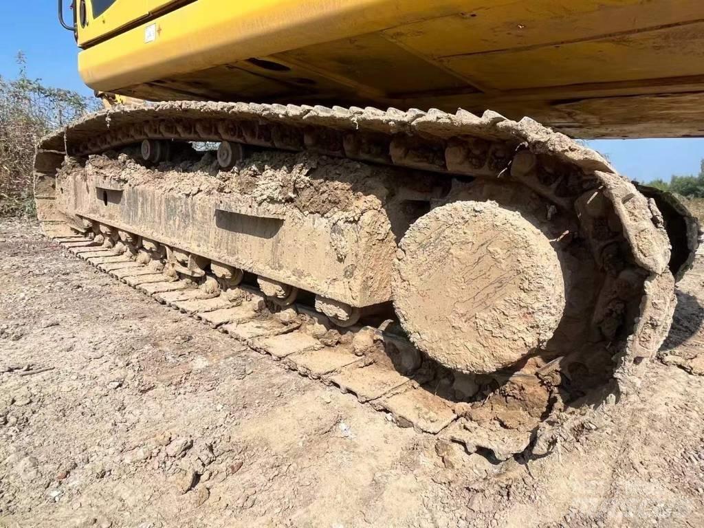 Komatsu PC 220 Escavadoras de rastos