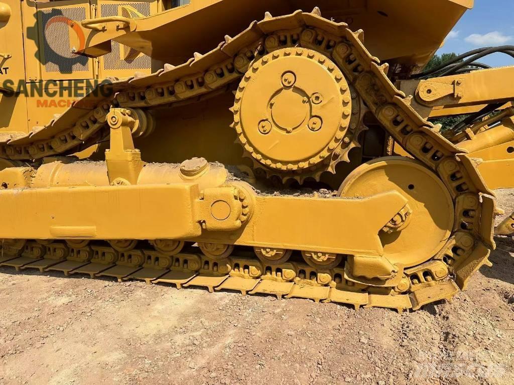 CAT D 8 R Dozers - Tratores rastos