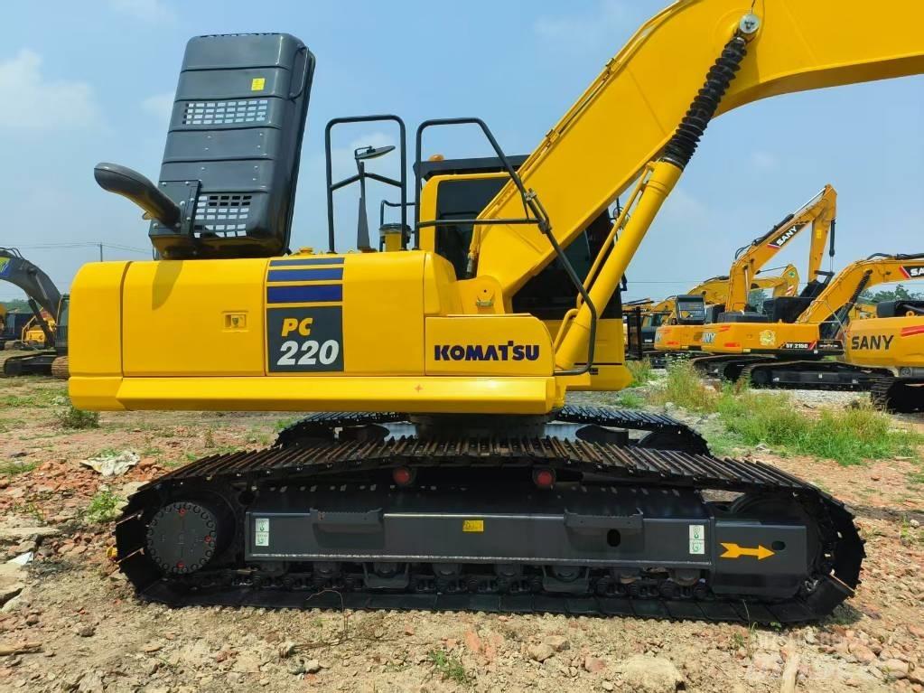 Komatsu PC 220-8 Escavadoras de rastos