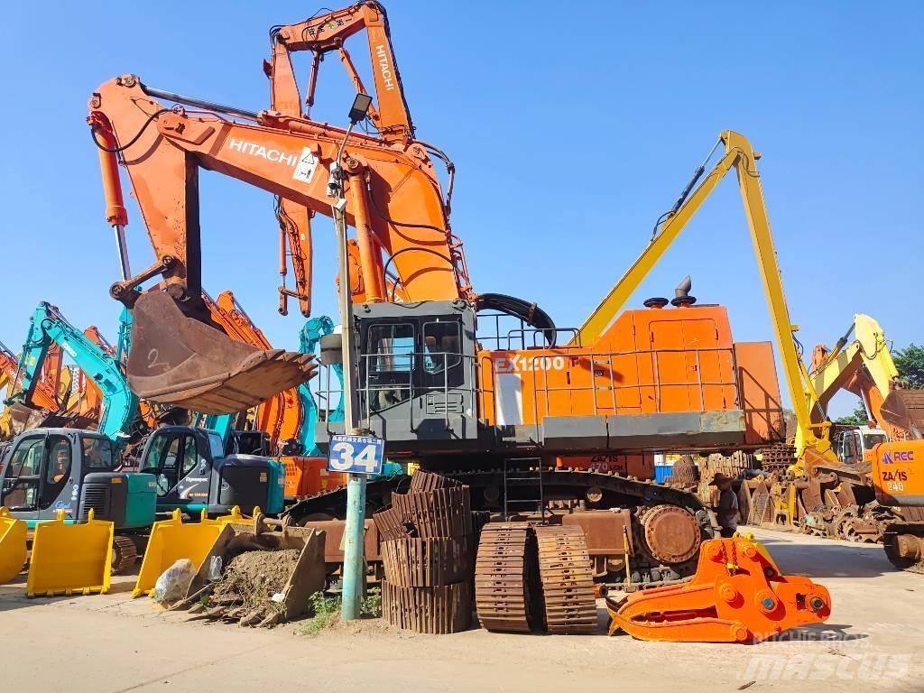 Hitachi EX 1200-6 Escavadoras de rastos