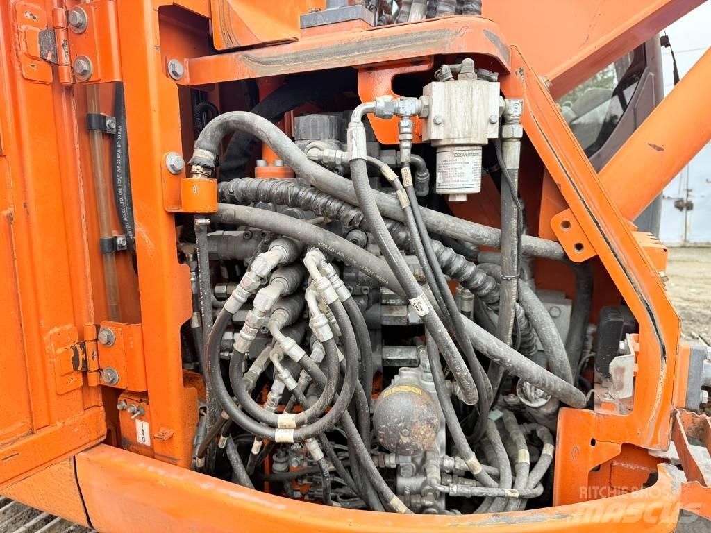 Doosan DX 140 LCR Escavadoras de rastos