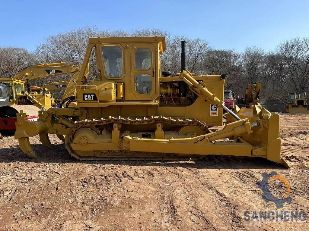 CAT D 8 K Dozers - Tratores rastos