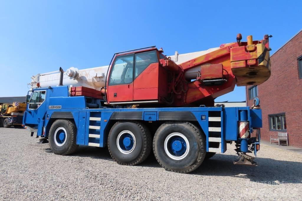 Liebherr LTM 1055-1 Gruas Todo terreno