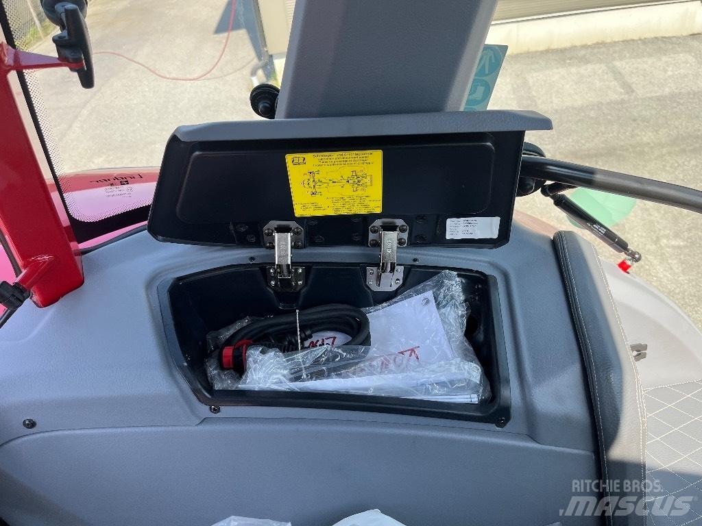Lindner Lintrac 130 Tratores Agrícolas usados