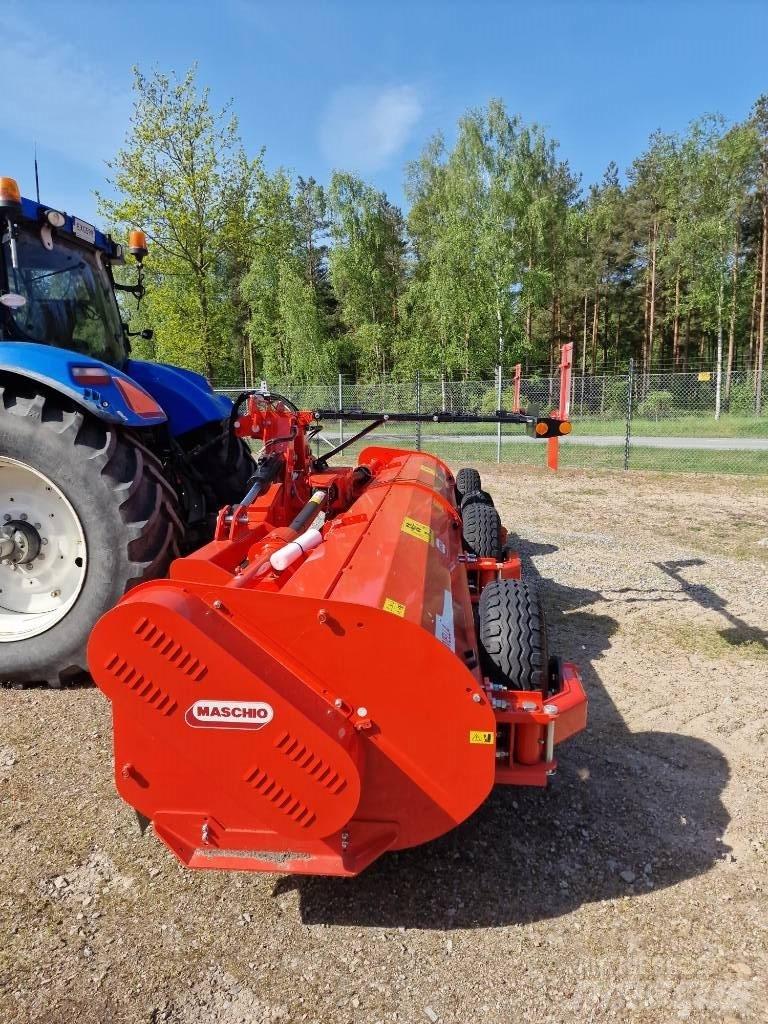 Maschio Gemella 620 Gadanheiras e cortadores de folhas para pastos
