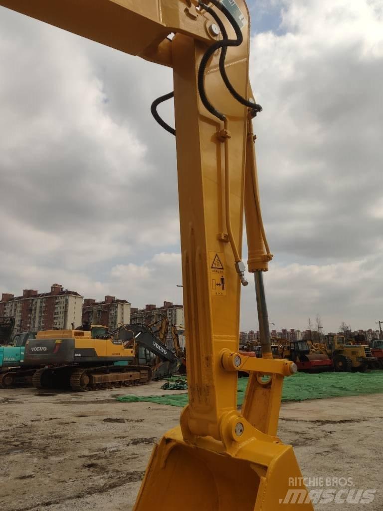 Komatsu PC 200-8 Escavadoras Midi 7t - 12t