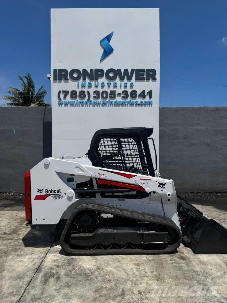 Bobcat T 550 Carregadoras de direcção deslizante
