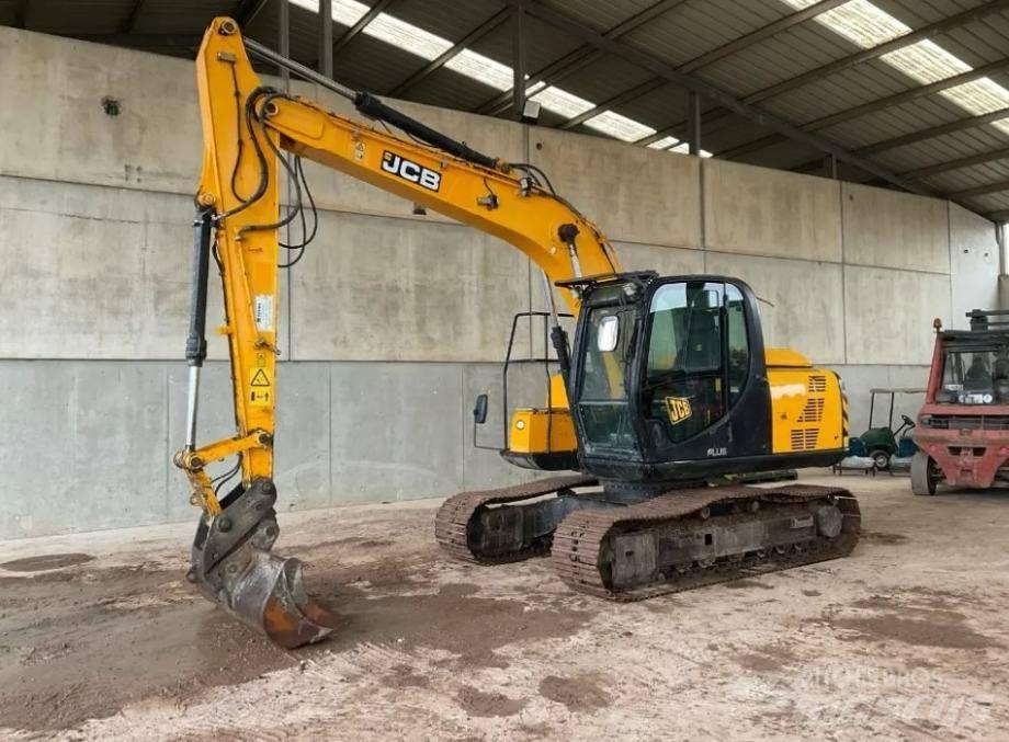 JCB JS 130 LC Escavadoras de rastos