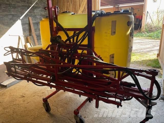 Rau D2-800 Pulverizadores montados