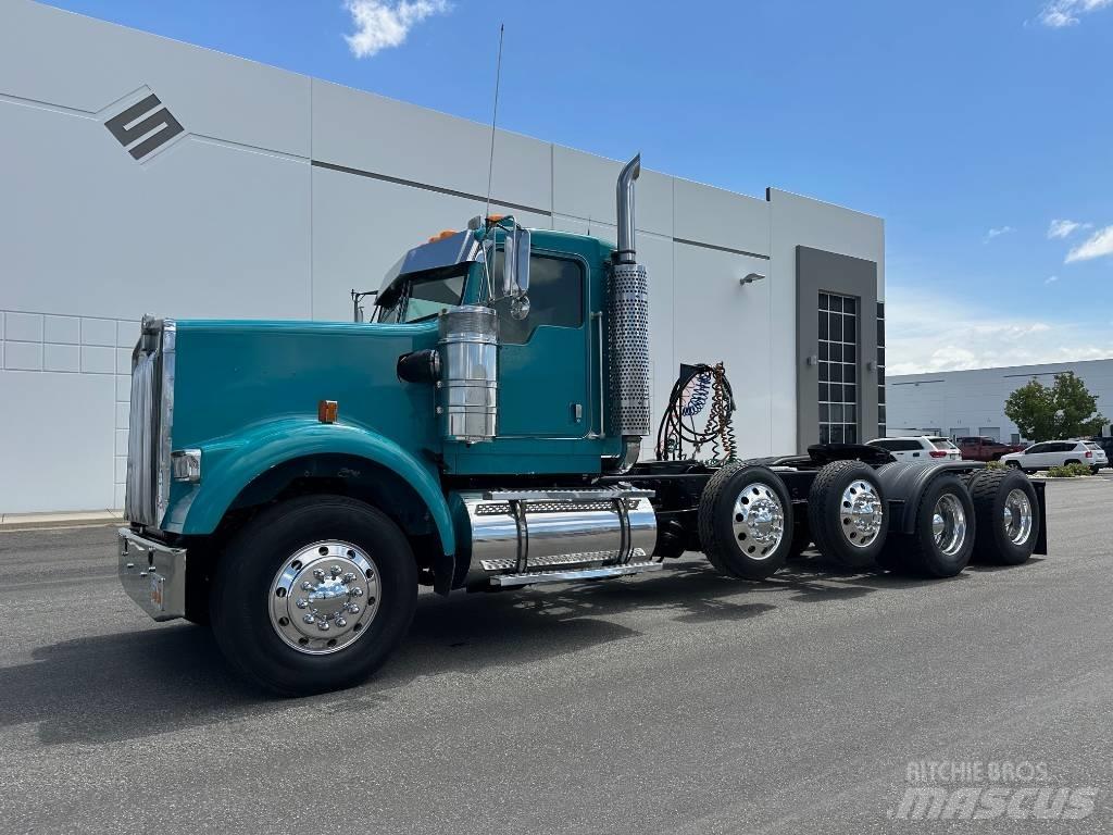 Kenworth W 900 Tractores (camiões)