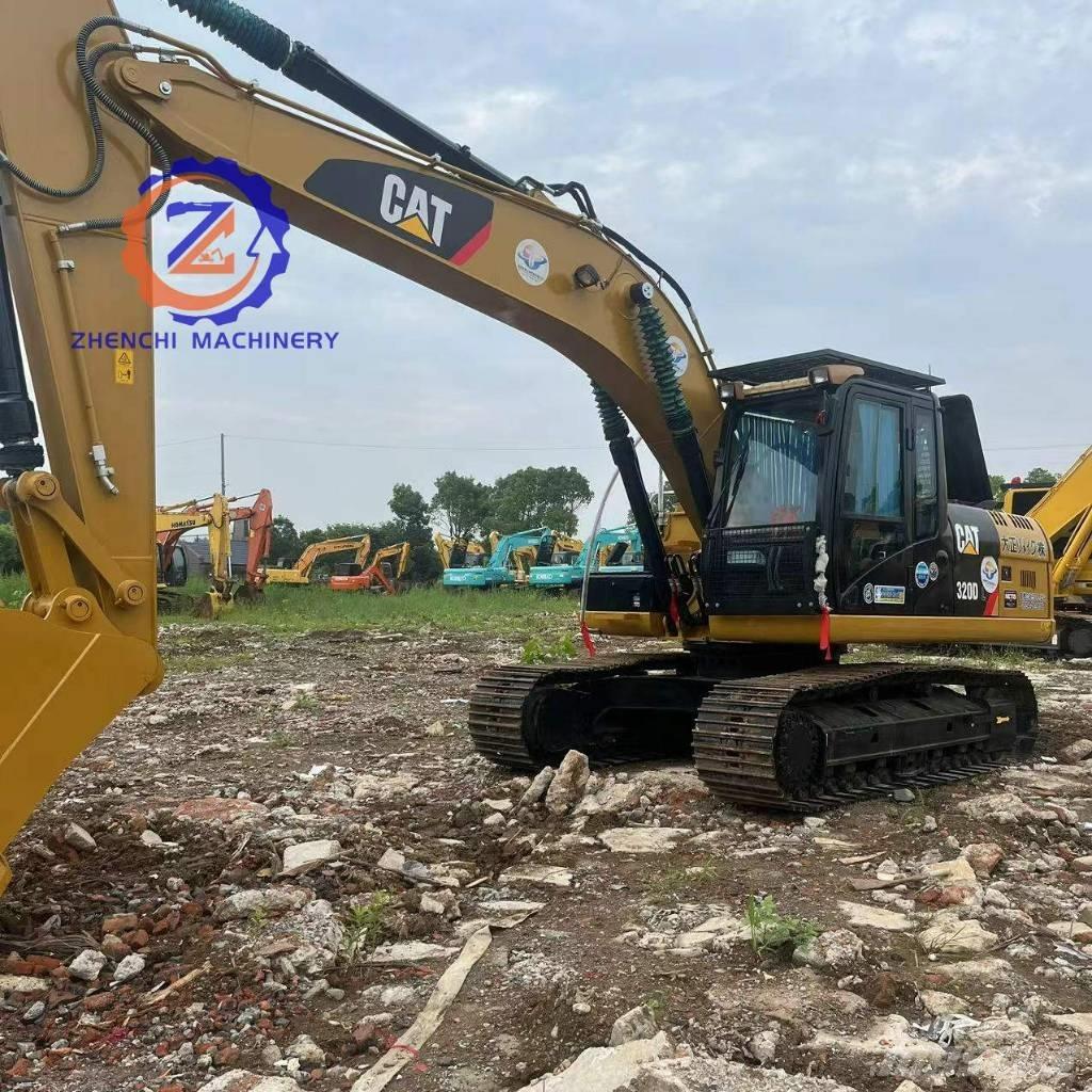 CAT 320 D2 Escavadoras de rastos