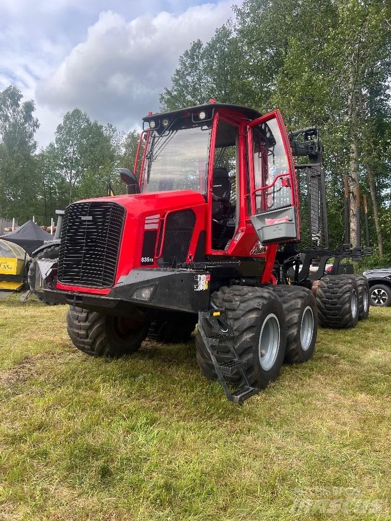 Komatsu 835 Forwarders florestais