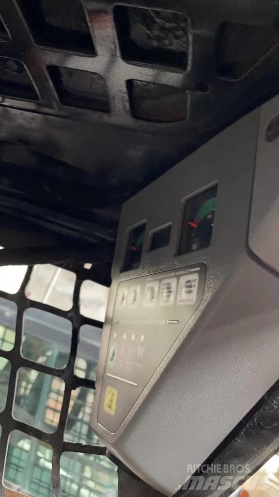Bobcat S 160 Carregadoras de direcção deslizante