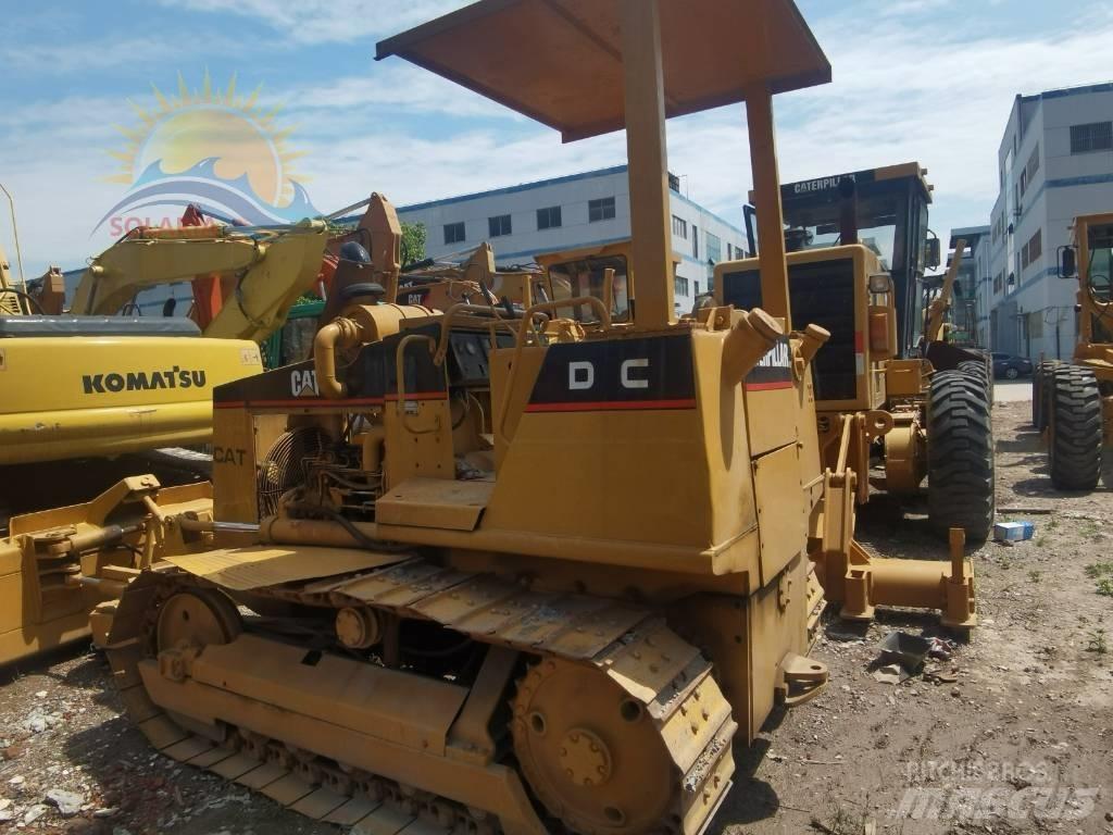 CAT D 3 C Dozers - Tratores rastos