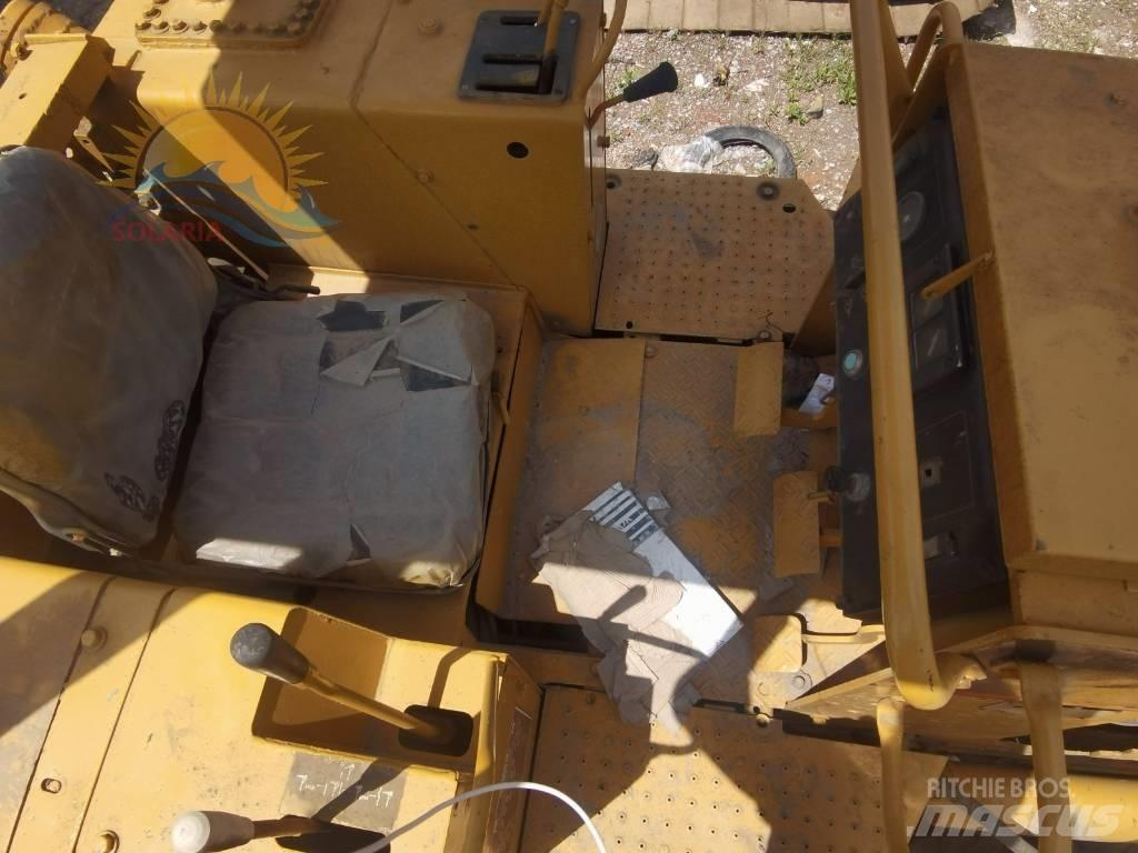 CAT D 3 C Dozers - Tratores rastos