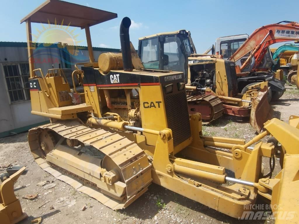 CAT D 3 C Dozers - Tratores rastos