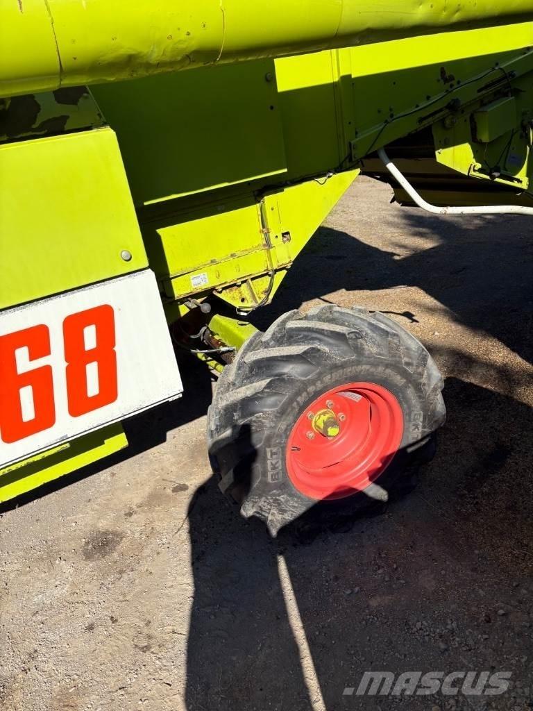 CLAAS Dominator 68 Ceifeiras debulhadoras