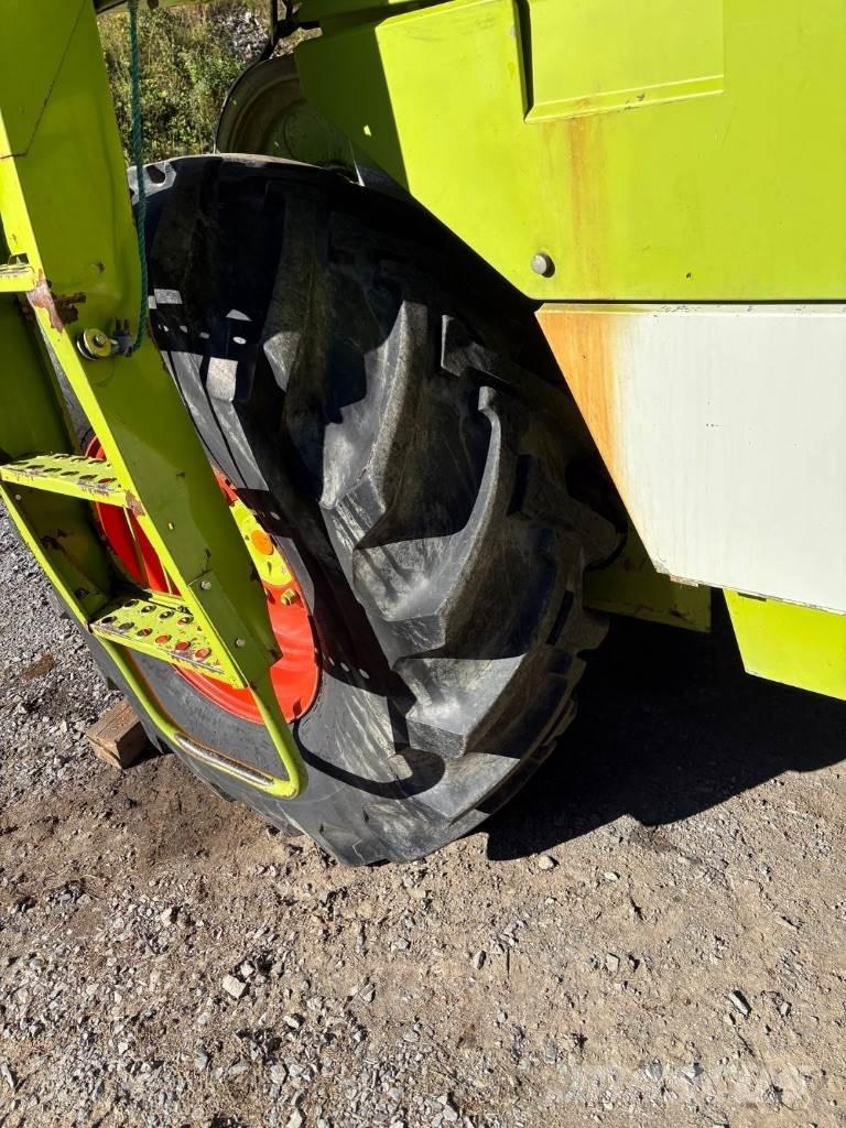 CLAAS Dominator 68 Ceifeiras debulhadoras