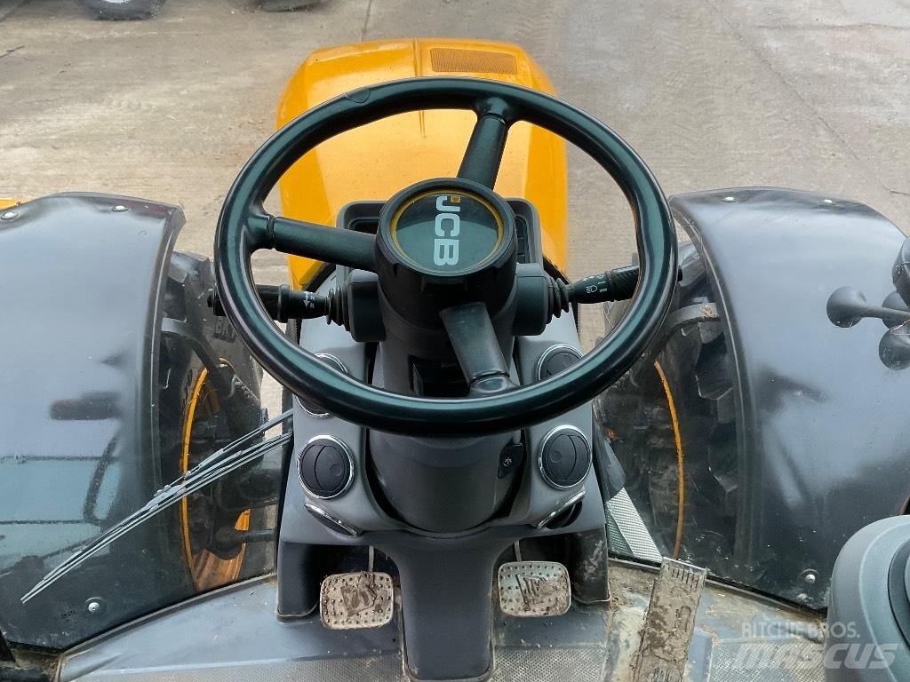 JCB Fastrac 4220 Tratores Agrícolas usados