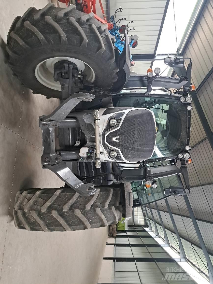 Valtra N155 Tratores Agrícolas usados