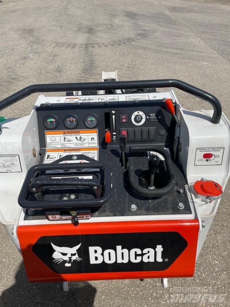 Bobcat MT 55 Pás Carregadoras de rastos